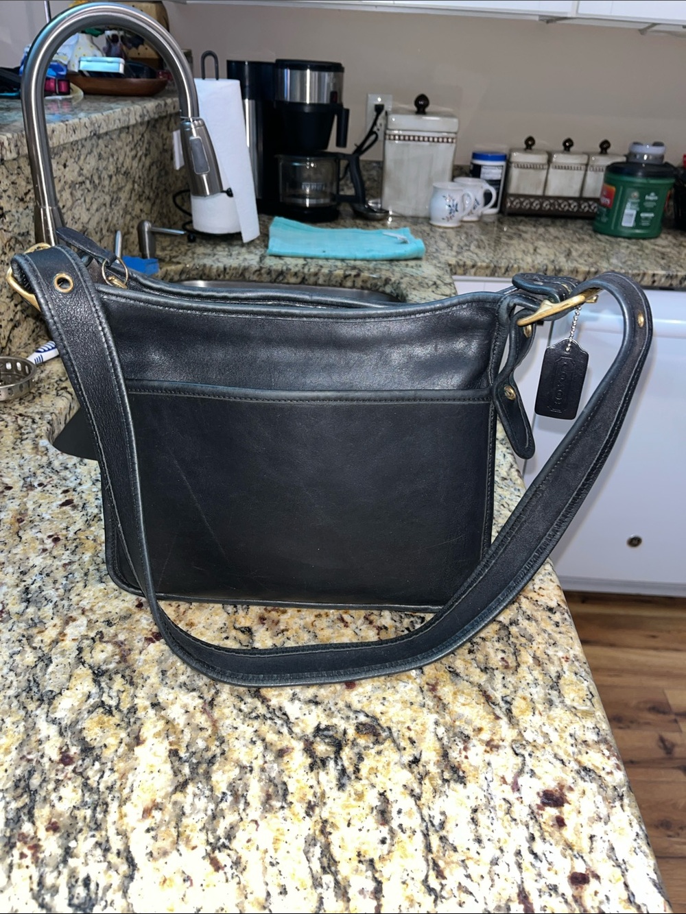 EUC Authentic Vintage Coach Bradley Bucket Handbag/Crossbody 9966